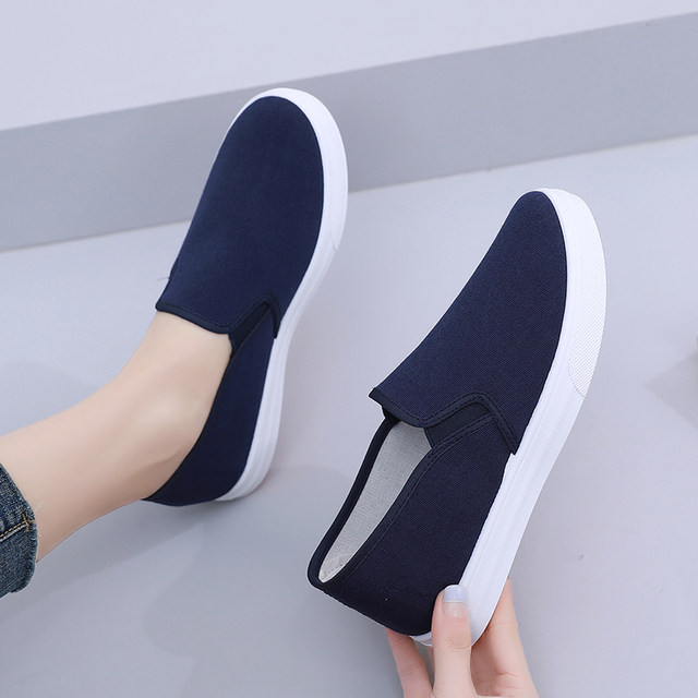 Old Beijing cloth shoes, soft-soled, breathable, men's and women's low-top shoes, non-slip black work shoes, slip-on lazy canvas shoes for women