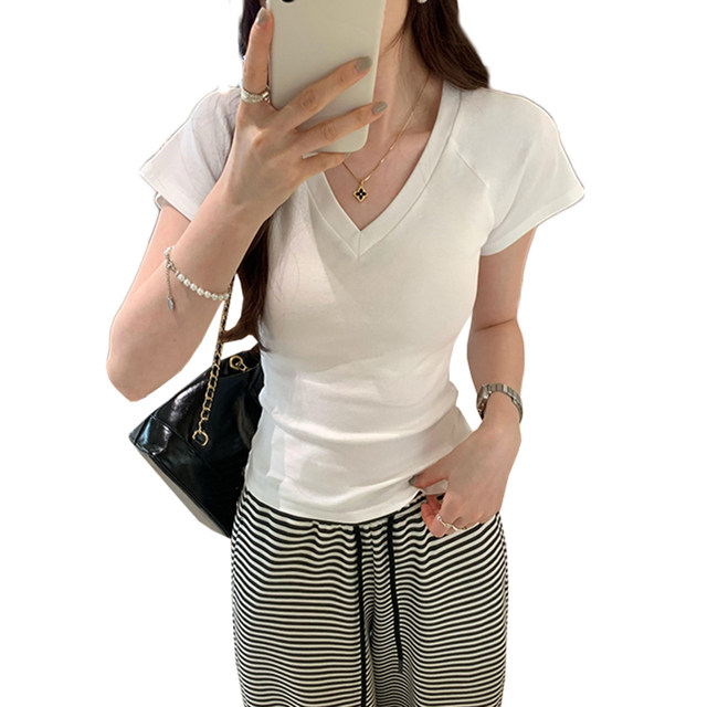 Korean 2025 summer new V-neck rag shoulder slim short-sleeved T-shirt for women's versatile top white cotton shirt