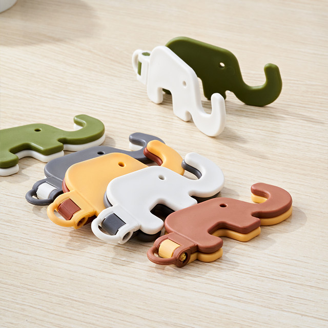 Cute elephant mobile phone holder portable bedside support frame key ring buckle folding convenient portable holder mobile phone holder