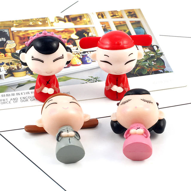 Couple doll bride and groom wedding cake micro landscape ornaments cream glue DIY material handmade resin accessories
