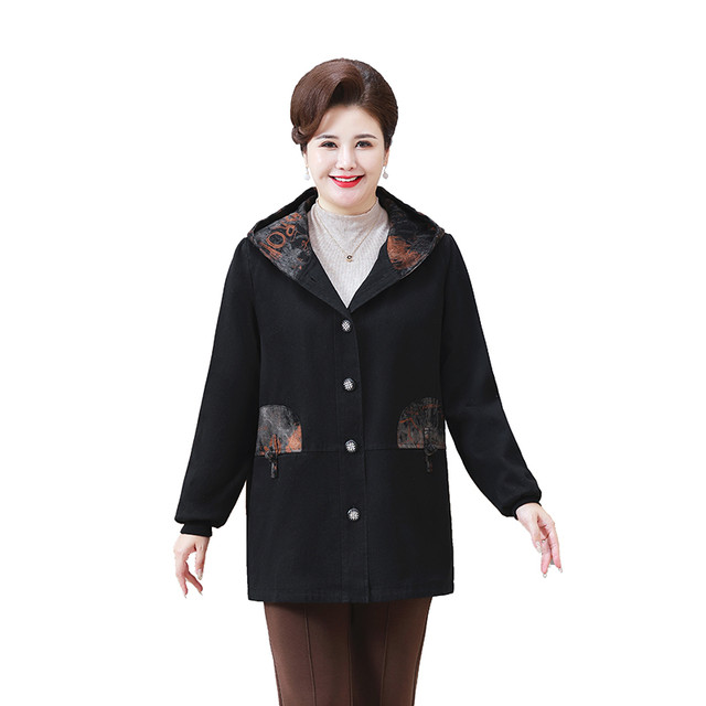 Extra large size fat mother spring and autumn denim jacket middle-aged and elderly autumn clothing plus size plus size 40 and 50 fashion windbreaker