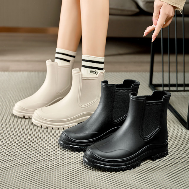 Japanese women's rain boots short 2024 new fashion outer rain boots women's waterproof non-slip women's rubber shoes water shoes