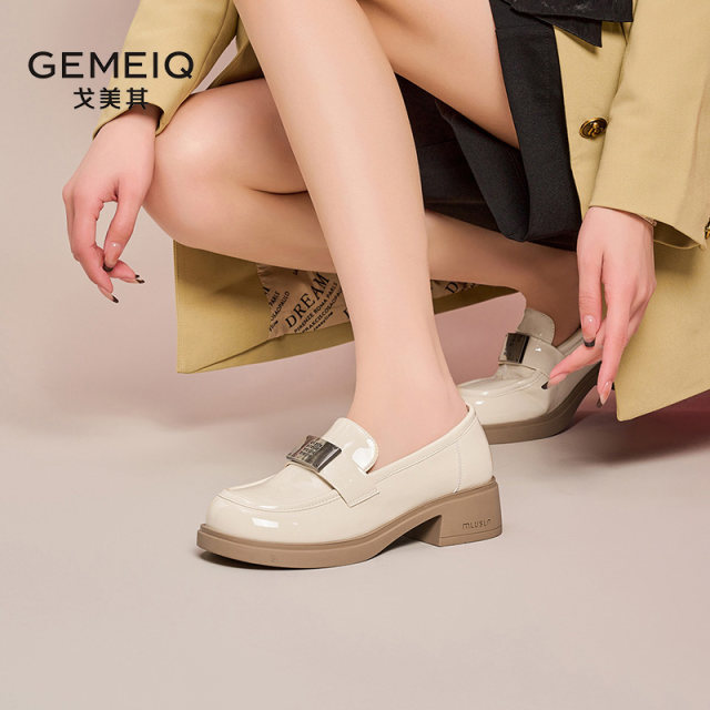 Gomeqi British style small leather shoes for women versatile black loafers 2025 spring new thick-soled women's shoes jk single shoes