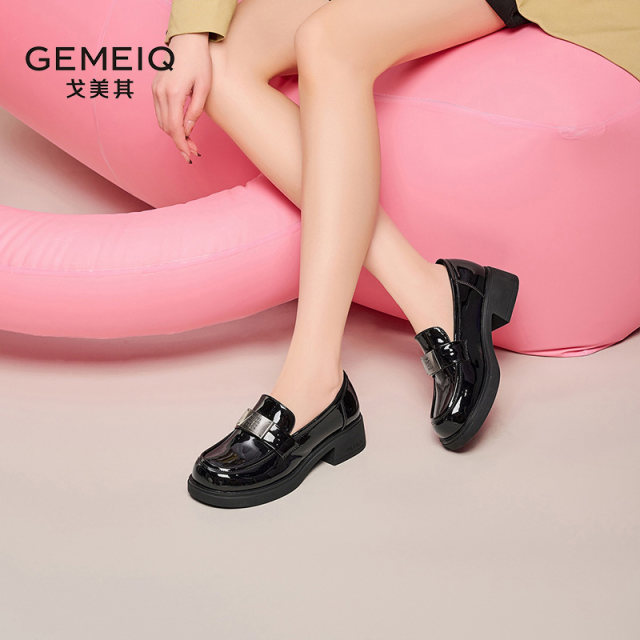 Gomeqi British style small leather shoes for women versatile black loafers 2025 spring new thick-soled women's shoes jk single shoes