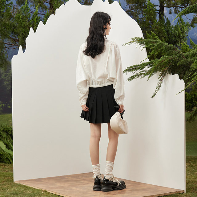 PIT simple retro pleated high-waist short skirt new versatile college style commuting to make you look thin
