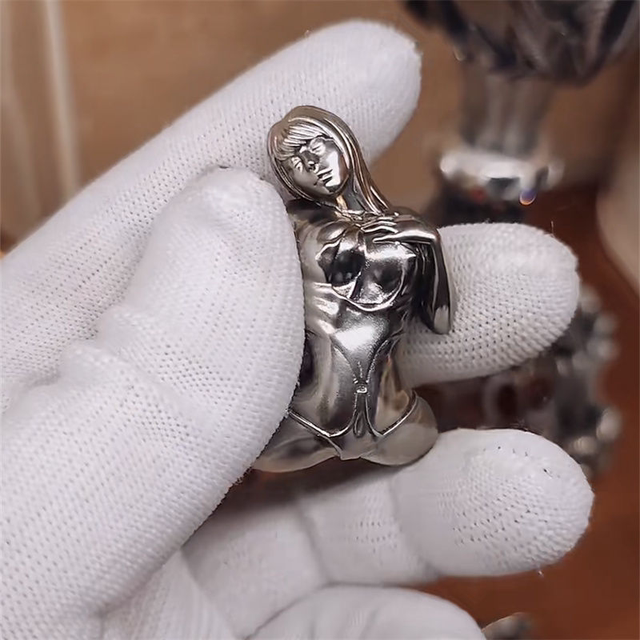 Original design beauty hand-held figures niche artistic creativity unique personality high-end handmade ornament accessories