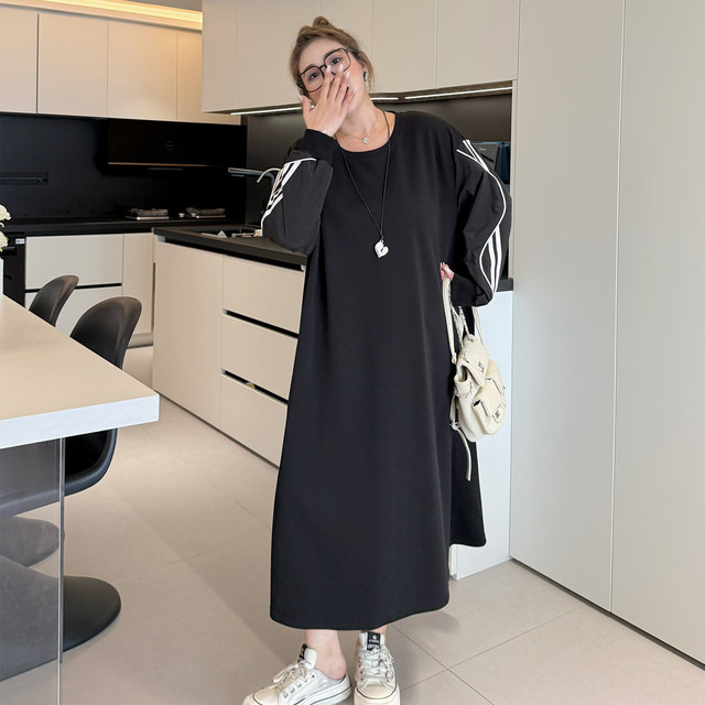 
Yuanzijia large size autumn simple and versatile loose Korean style round neck long dress