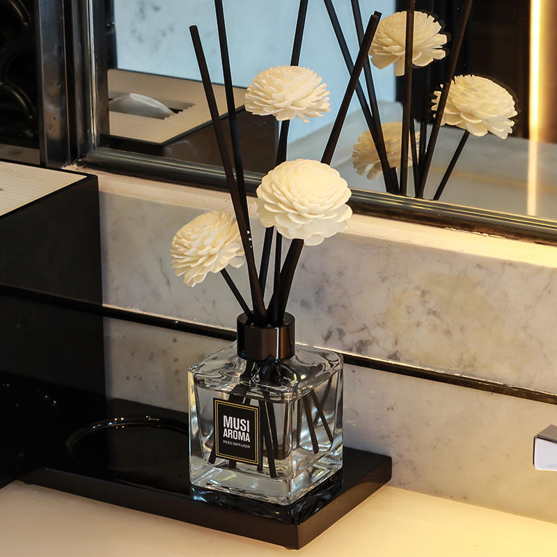 9已售1000 件￥238138￥132人说"香味气味好闻"aromame五星级酒店香薰