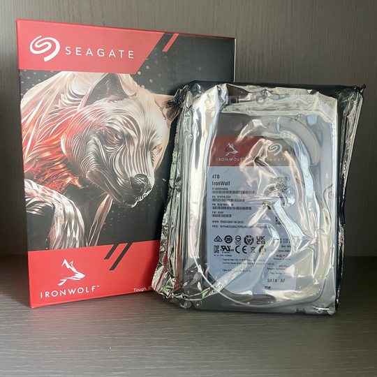 Seagate/Seagate Other Seagate models Coolwolf SATA3 desktop NAS mechanical hard drive is silent for three years
