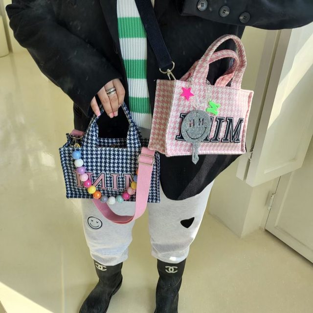 Purchasing agent for MAKOMAKI in Dongdaemun, South Korea, spring new versatile and super cute houndstooth super fairy bag