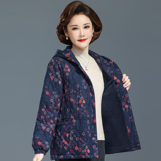 Middle-aged and elderly mothers' autumn and winter quilted and velvet coats grandma's pure cotton tops fashionable loose tops and hooded cotton-padded jackets