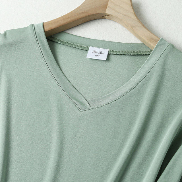 Silk 7-quarter sleeve T-shirt for women with versatile solid color mulberry silk knitted tops with slim V-neck base shirts with multiple colors