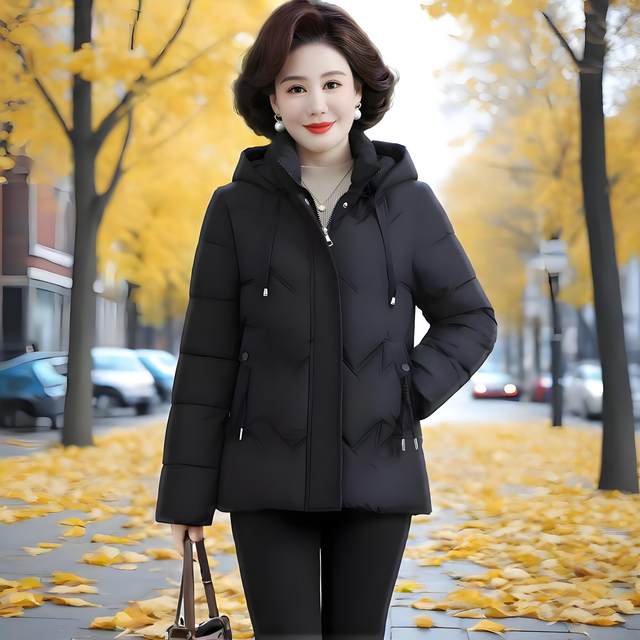 Fashionable middle-aged and elderly women's short down jacket, thickened warm cotton jacket, mother's fit large size cotton jacket