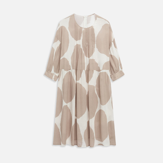 Broadcasting temperament round neck dress women's shopping malls in the same summer new casual loose and fashionable long skirt BDR2LD1152
