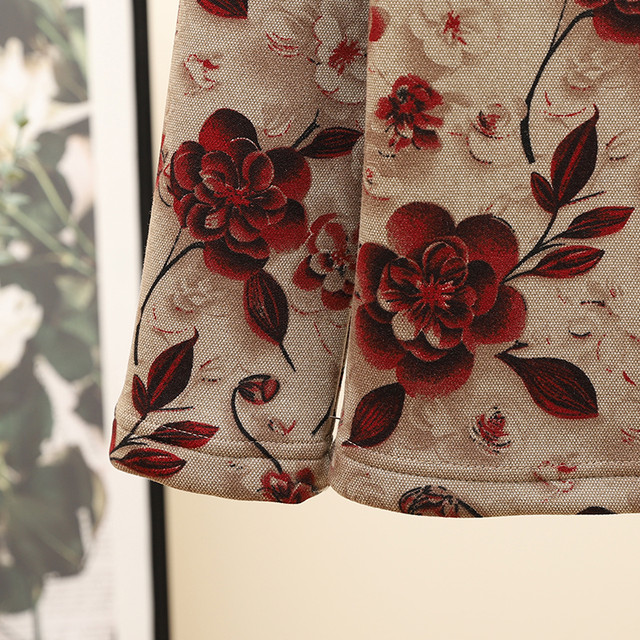 velvet thickened warm bottoming shirt for women t winter clothes new long-sleeved printed shirt for middle-aged and elderly people versatile pullover T-shirt