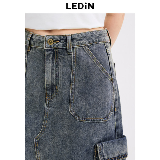 Lechang Gongguang denim skirt autumn new irregular pocket pockets A long skirt retro water washing skirt