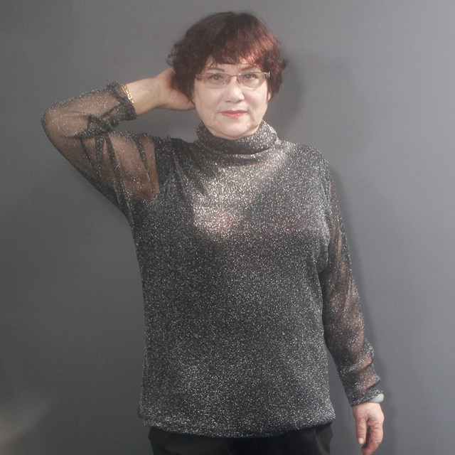 Middle-aged spring and autumn long-sleeved women's bottoming shirt extra large size 200Jin [Jin is equal to 0.5 kg] fat mother's high-neck wide wife bright silk mesh T-shirt