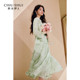 Qiushui Yiren's temperament commuting dress 2025 early autumn new fashionable clear and elegant smudge printed skirt