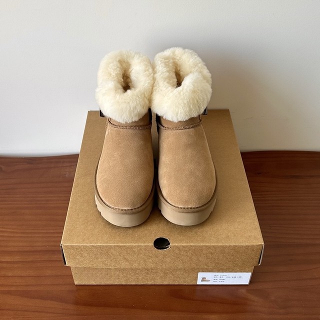 Henan Sangipu Village sheepskin, leather skin, pure wool horn buckle thick base snow boots women's winter short boots