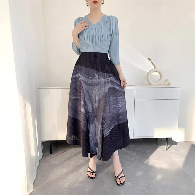 Women's summer 2025 new printed pleated large hem skirt irregular skirt comfortable casual loose large size
