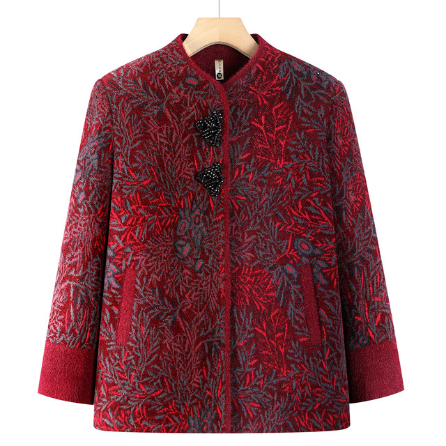 Middle-aged and elderly women's grandma's autumn and winter coats, plus velvet and thickened, western-style mother's tops, warm clothes for the elderly and ladies