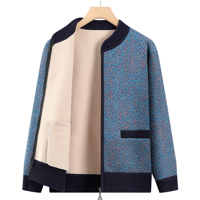 Grandma's autumn and winter clothing, velvet and thickened foreign-style coats, middle-aged and elderly mothers' knitted sweaters, old ladies' clothes