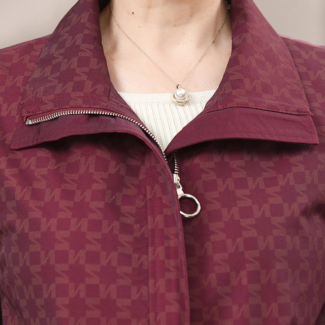 Mom's spring short jacket thin middle-aged and elderly women's casual zipper jacket old man grandma spring and autumn top