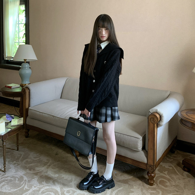 Soft navy collar sweater jacket women's uniform loose JK college style autumn knitted cardigan Tokyo age record JK