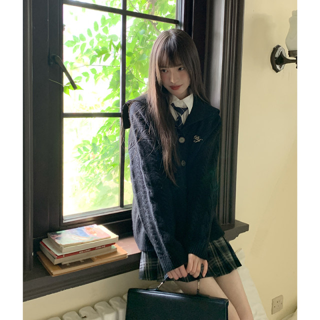 Soft navy collar sweater jacket women's uniform loose JK college style autumn knitted cardigan Tokyo age record JK