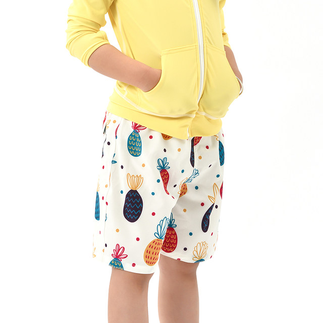 Children's beach pants quick-drying boys loose casual swimming trunks five-quarter pants medium-sized children and girls printed thin shorts summer