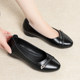 Flat-soled mom's leather shoes, genuine leather soft-soled wedge-heeled shoes, spring and autumn style, middle-aged and elderly women's shoes, large size 41-43