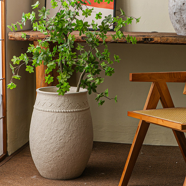 Retro flower pot bottle vintage earthenware jar magnesium mud flower pot flower pot flower pot B&B Wasabi wind black diamond floor decoration ornament
