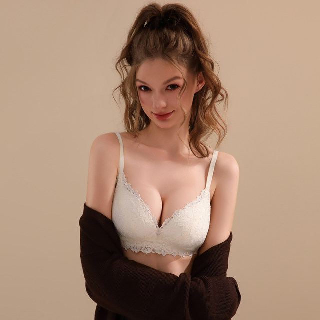 French sexy lace underwear women's three-dimensional cup small breasts gathering and adjusting upper back bra spring and summer 2025
