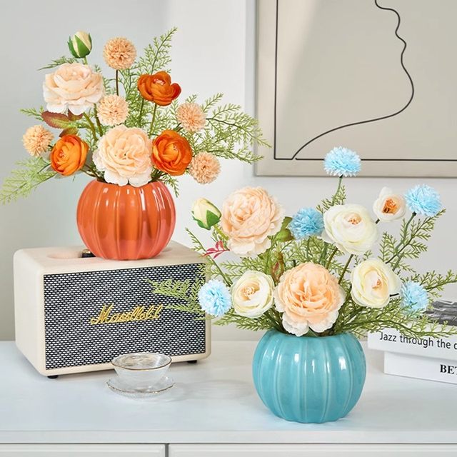 Simulation flower ornaments fake flowers dried flower bouquet home living room Putting flower art decoration high -end flower arrangement dining tables swinging flowers
