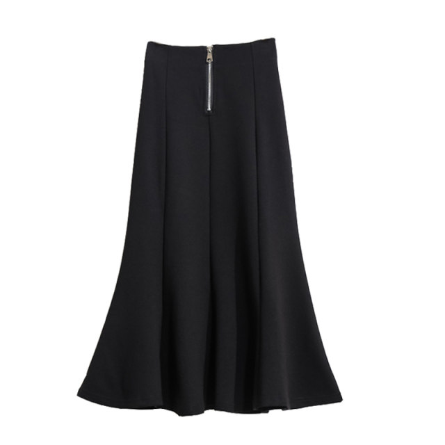 Spring design zippered hip slim fishtail black skirt women's 2025 new high-waisted A-line long skirt
