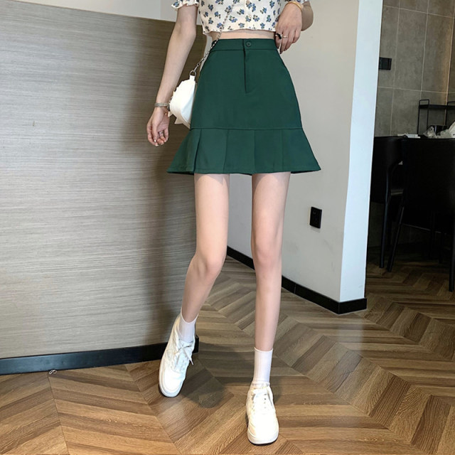 Large size retro skirt for women, new hot girls in spring and autumn style, high waist versatile A-line skirt, slim pleated skirt, hip-covered short skirt