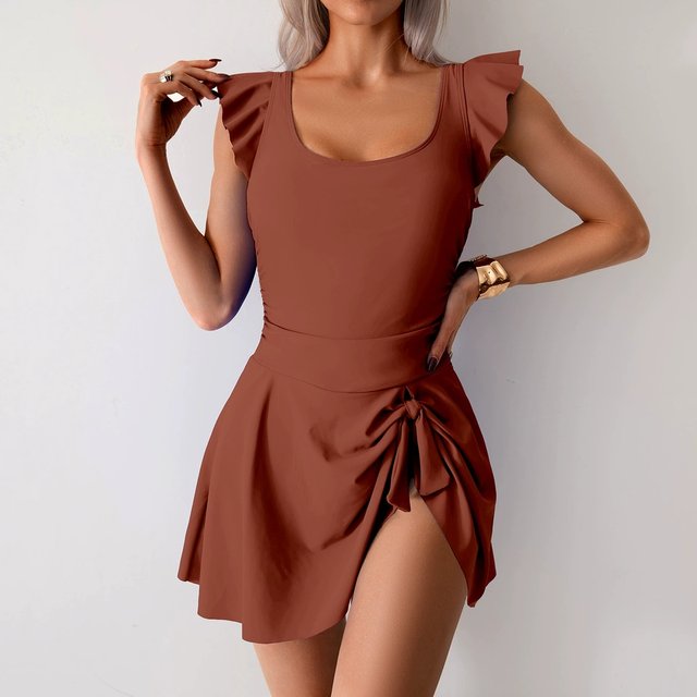 
Large size one-piece swimsuit 2025 new conservative fat mm slim skirt swimsuit