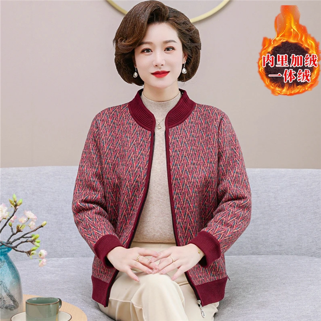 Middle-aged and elderly women's striped sweaters, mother's clothing, velvet and thickened zipper cardigans, foreign-style jackets