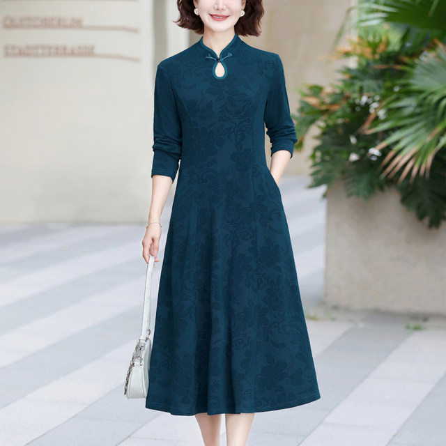 New autumn and winter cheongsam improved jacquard bottoming skirt temperament middle-aged and elderly women's mother's wear spring and autumn long-sleeved dress