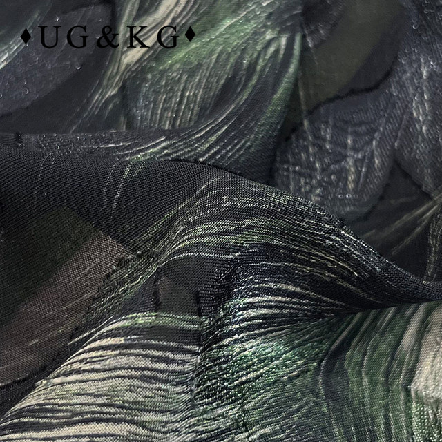 Hong Kong UGKG sun protection clothing for women long-sleeved 2025 summer middle-aged thin coat mother's wear loose sun protection clothing