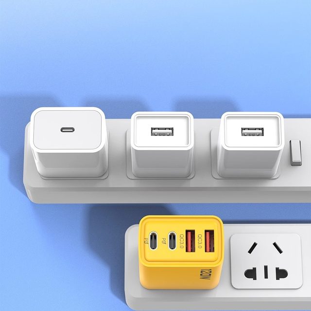 
Smartphone multi-port USB charger PD charging head universal Type-c plug suitable for Android Apple Huawei Xiaomi watch OPPO VIVO radiator dual port multi-function plug