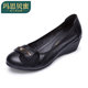 2025 spring genuine leather soft sole mother shoes casual flat sole middle-aged and elderly large-size single shoes wedge versatile round toe women's shoes
