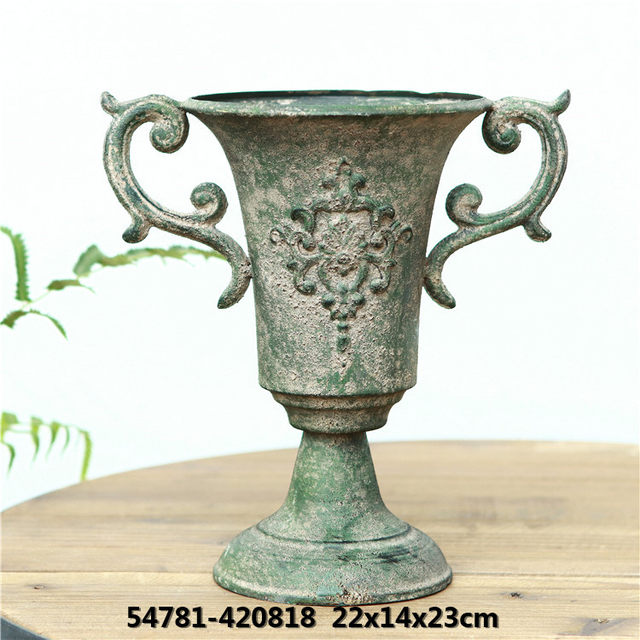 French American country courtyard home decoration antique iron candlestick gardening groceries desktop ornaments flower pots and flower utensils