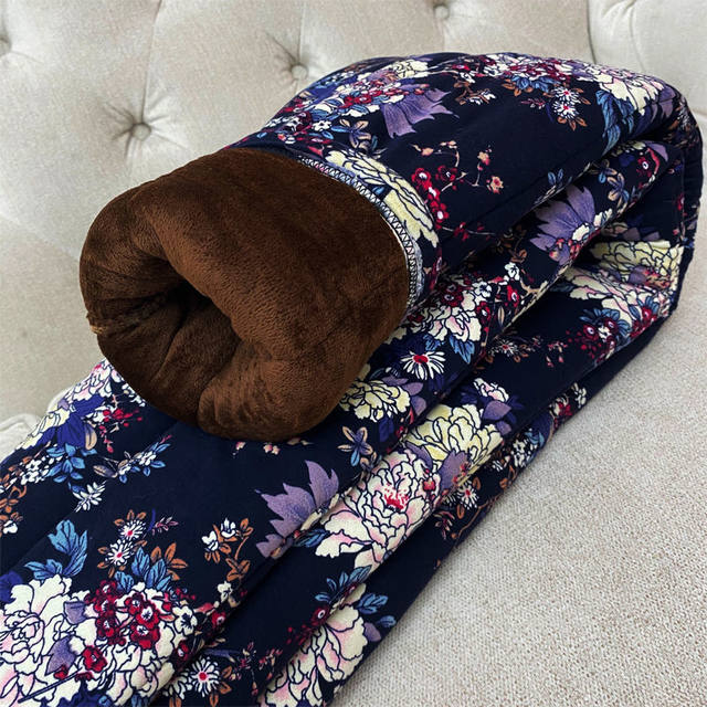 Middle-aged and elderly women's cotton pants 70-80 years old plus velvet and thickening grandma's winter warm pants high-waisted loose mother's outer wear