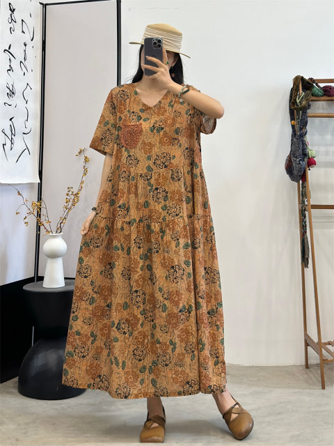 Summer new retro wind cotton sediment, short -sleeved V -neck dressing dress feminine large size thin A -line long skirt
