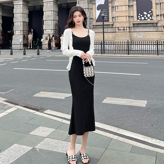 Black modal suspender dress for women 2025 spring and summer new style waist-hugging slim fishtail skirt base long skirt
