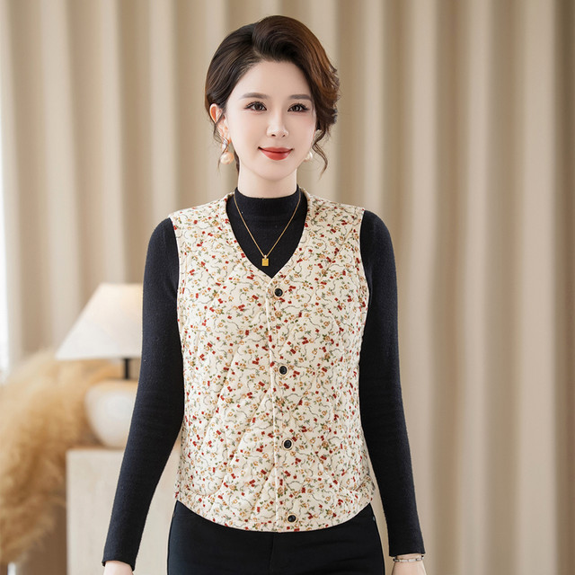 Mom's autumn and winter plus velvet warm lightweight pony vest short style inner waistcoat for middle-aged and elderly camel velvet cotton vest