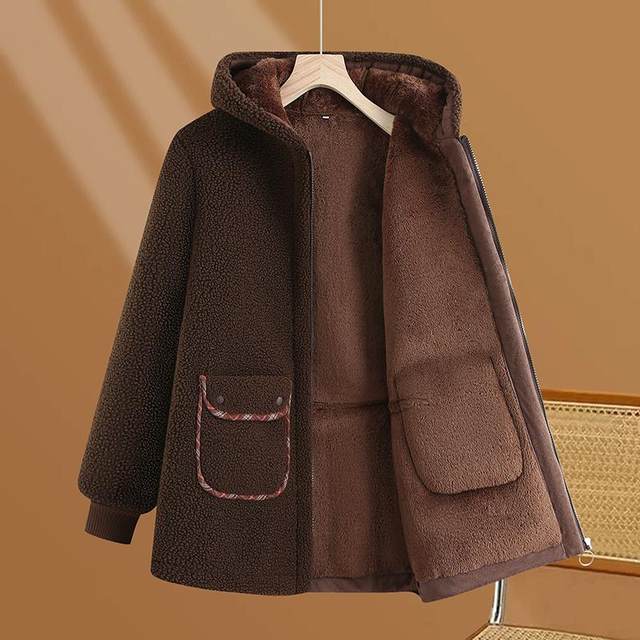 Good quality mother winter clothes ferret plus velvet thickened hooded jacket warm medium-length lamb velvet grandma cotton jacket
