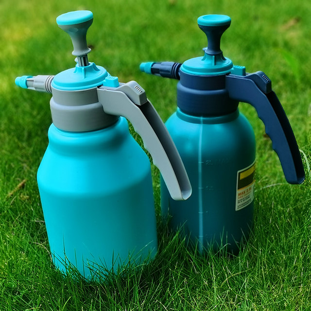 Air pressure high-pressure watering can water flowers household spraying sprinkler kettle alcohol disinfection spray can small flower-growing spray can
