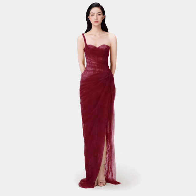 2025 summer new pure sexy lace solid color one-shoulder dress dress small dress design sense 1740
